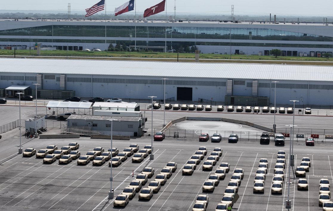 two hundred and fifty cyber cabs