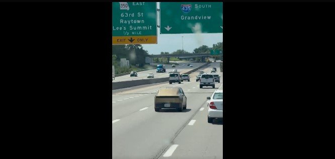 Tesla Cybercab spotted in Kansas City, MO by @DriveGreen80167