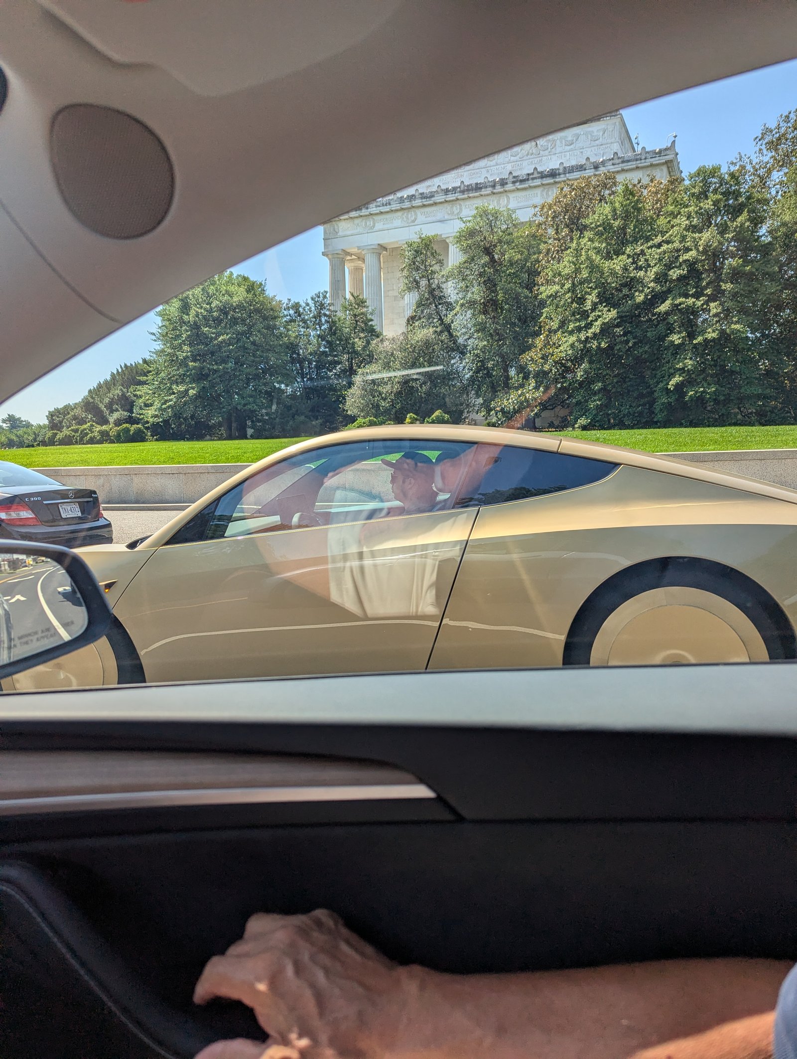 Tesla Cybercab spotted in Washington, DC by @teslafamilychan