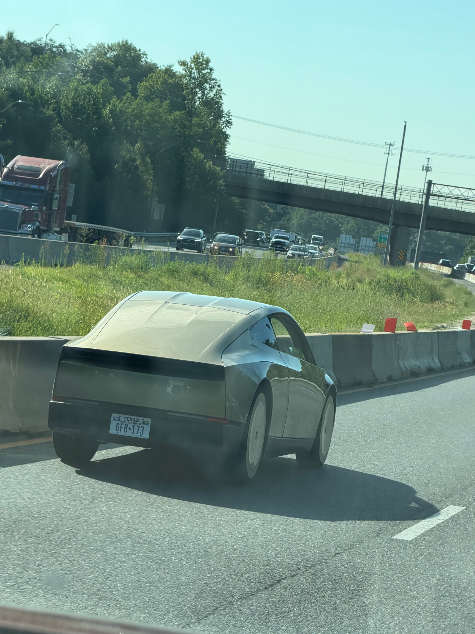 Tesla Cybercab spotted in Baltimore, MD by Mdmt