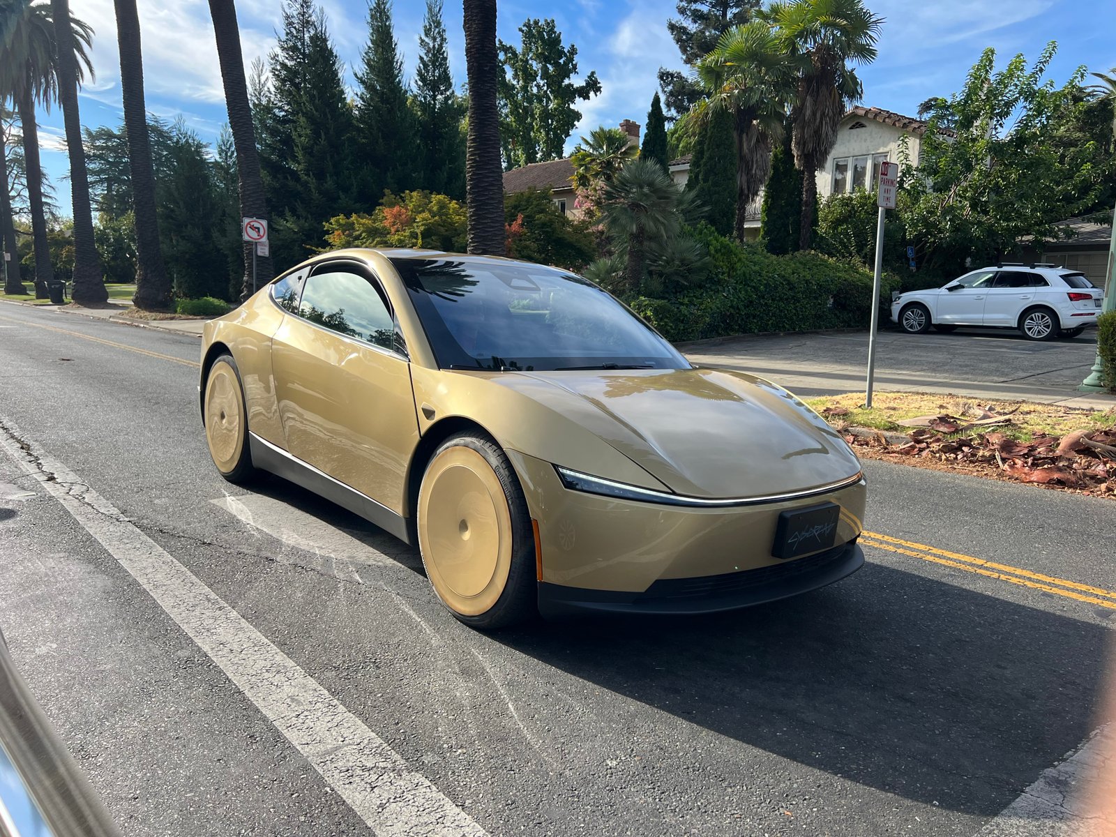 Tesla Cybercab spotted in Sacramento, CA by GreekTeala