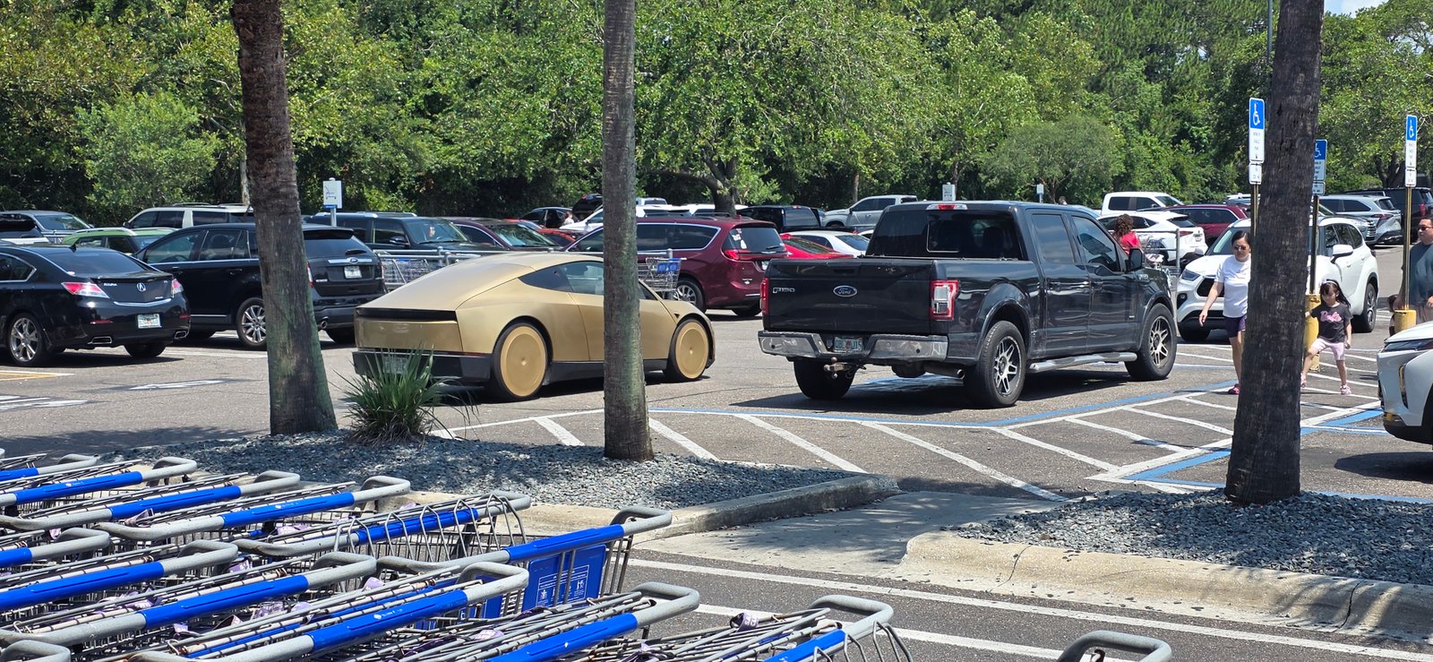 Tesla Cybercab spotted in JACKSONVILLE, FL by Kadyn