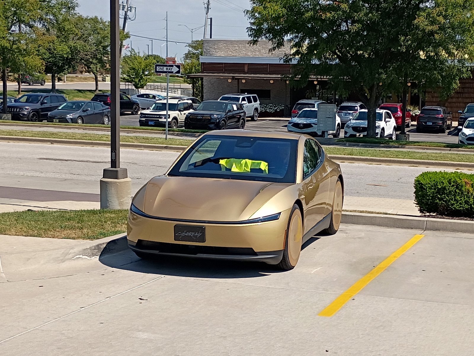 Tesla Cybercab spotted in Overland Park, KS by JU