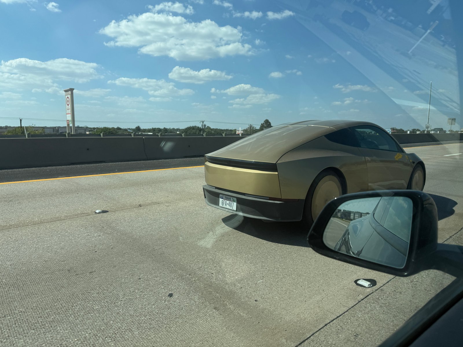 Tesla Cybercab spotted in Fort Worth, TX by Noodle