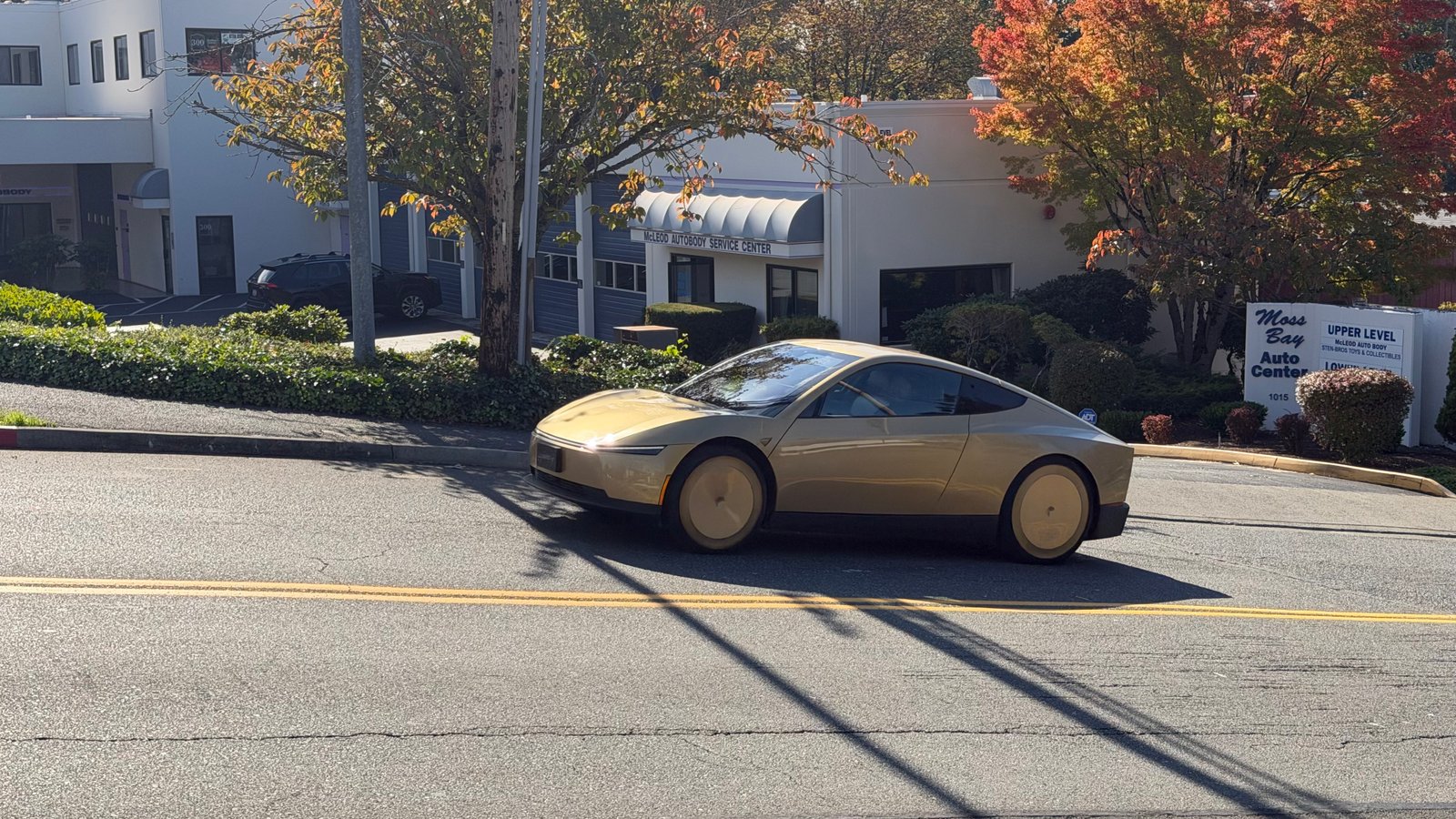 Tesla Cybercab spotted in Kirkland, WA by Ted