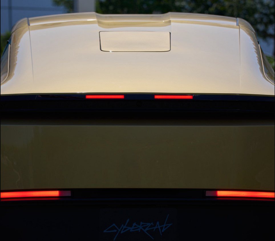 Tesla Cybercab with factory-integrated Starlink V5